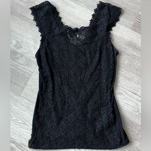 Lace sleeveless top, cotton/spandex back